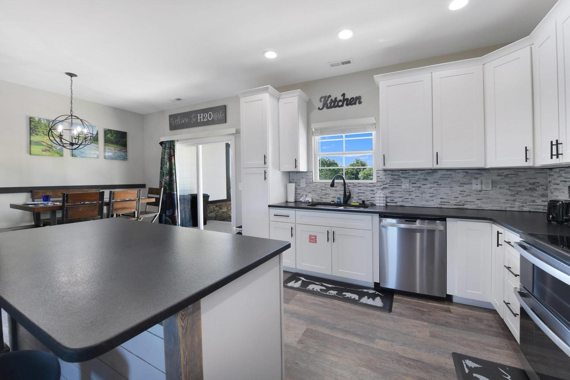 H2Oasis Incredible Pool Retreat With Mountains Views! Villa Sevierville Bagian luar foto